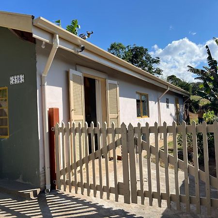 فيلا Casa Amarela , Perto Do Centro De Sto Antonio Do Pinhal Santo Antônio do Pinhal المظهر الخارجي الصورة